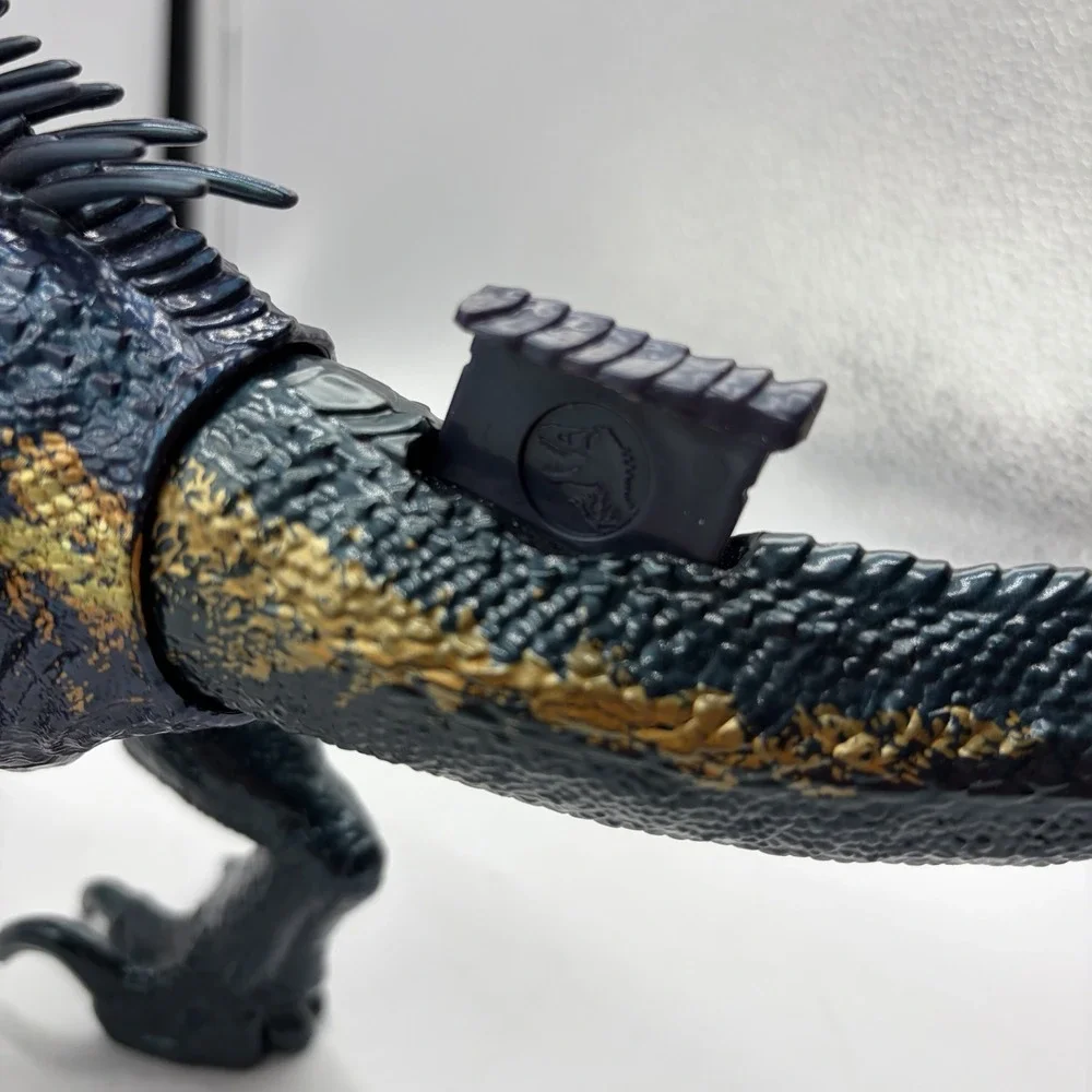 Jurassic World Track N Attack Indoraptor Dinosaur Figure with Tracking Gear
